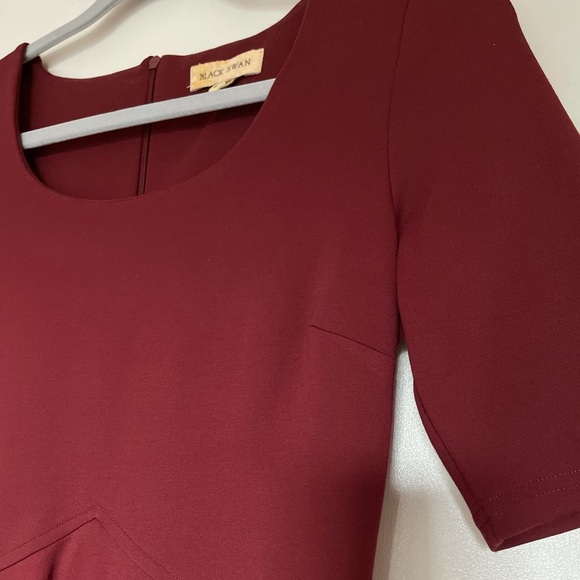 Lulu’s Black Swan Braelynn Wine Red Dress - Picture 3 of 4